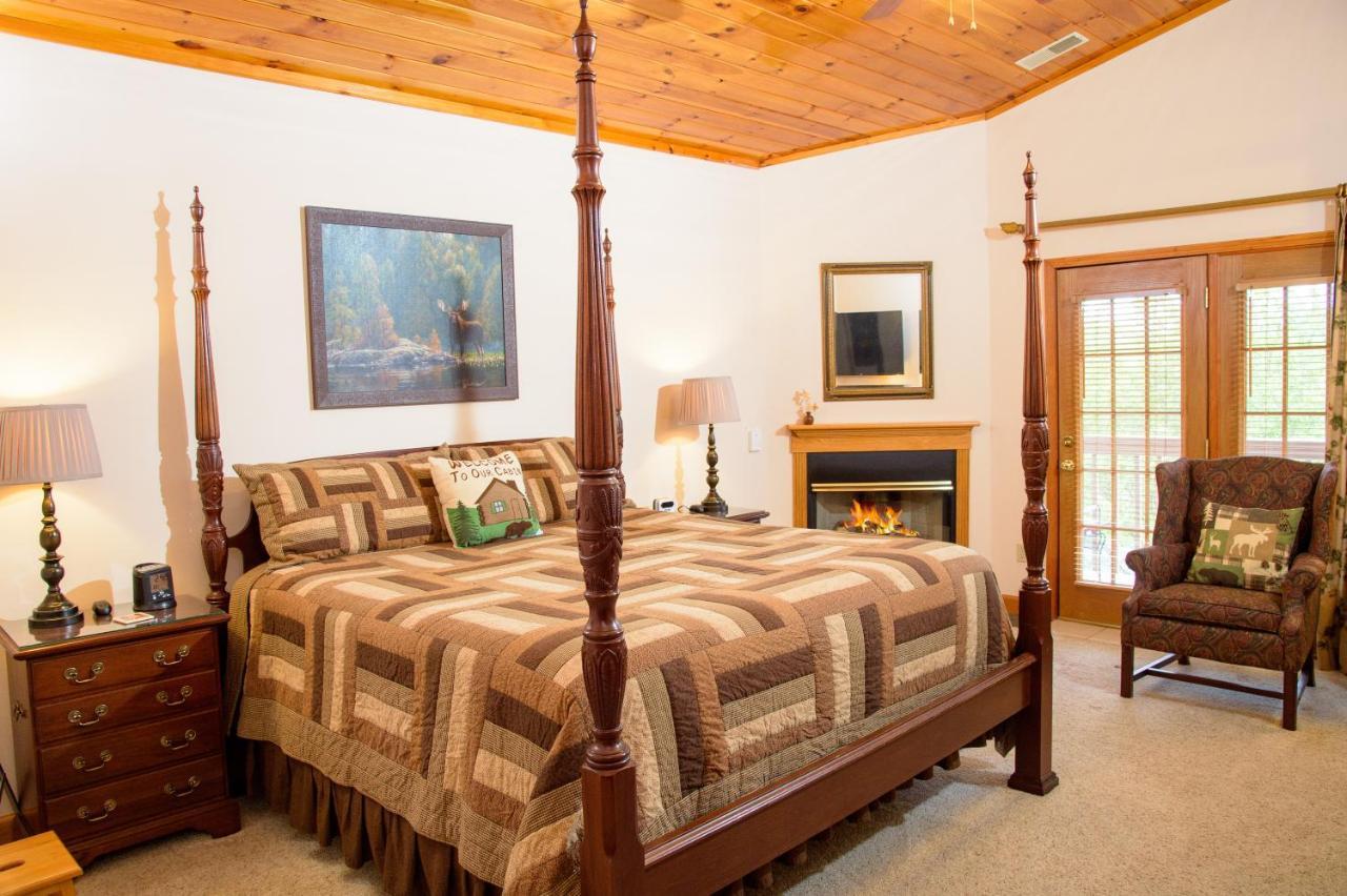 Berry Springs Lodge Севьервилл Экстерьер фото