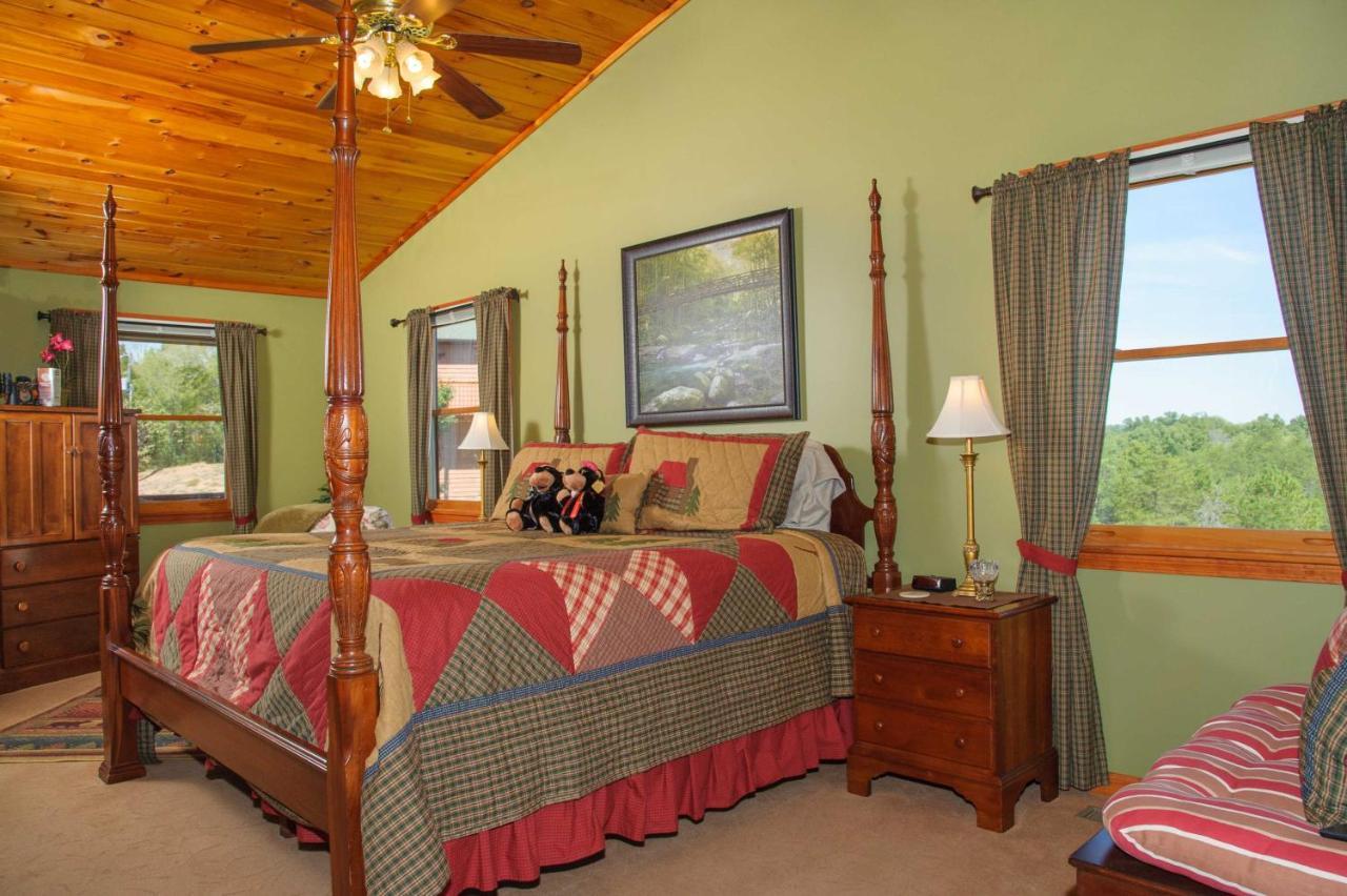 Berry Springs Lodge Севьервилл Экстерьер фото