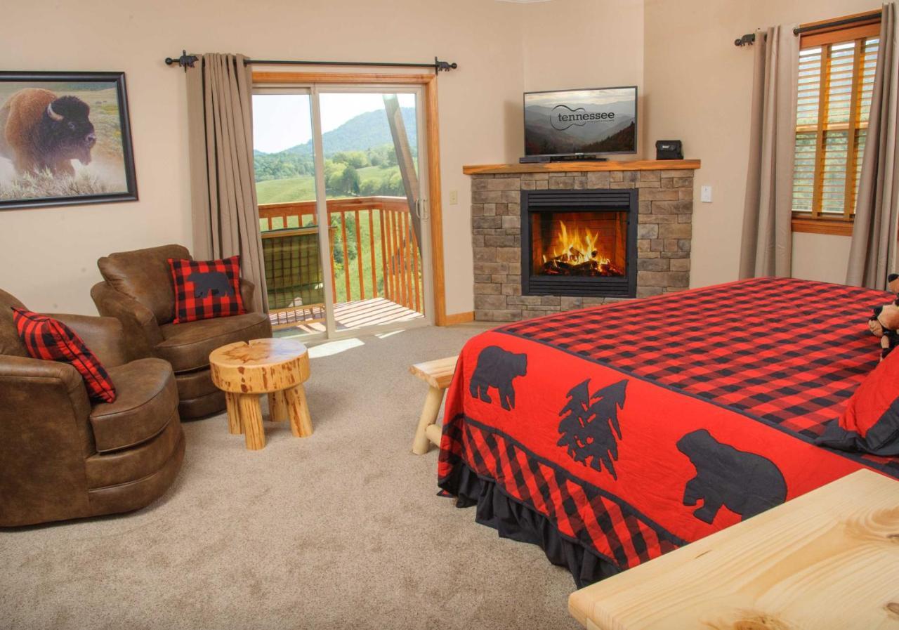 Berry Springs Lodge Севьервилл Номер фото